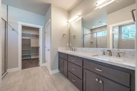 3206 Miramar Way, Redding, CA 96001 photo 17
