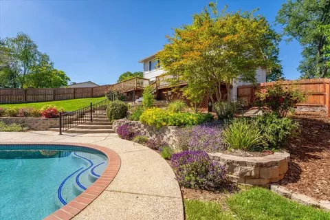 16123 Plateau Cir, Redding, CA 96001 photo 6