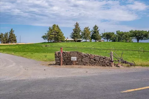 Exterior - 2935 Sheep Mountain Rd, Macdoel, CA 96058 photo 37 of 38