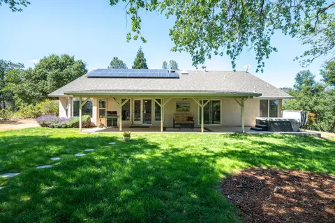 8051 Placer View Ct, Redding, CA 96001 photo 23