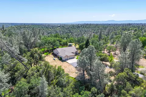8051 Placer View Ct, Redding, CA 96001 photo 29