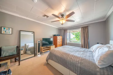 Bedroom - 2043 Octavia St, Redding, CA 96001 photo 2 of 4