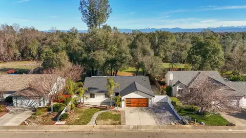 3375 Lawrence Rd, Redding, CA 96002 photo 3