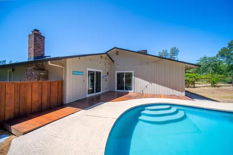Exterior - 20035 Old Alturas Rd, Redding, CA 96003 photo 6 of 14