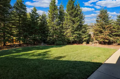4295 Boston Ave, Redding, CA 96001 photo 28