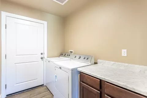 16878 Santa Barbara Dr, Redding, CA 96003 photo 12