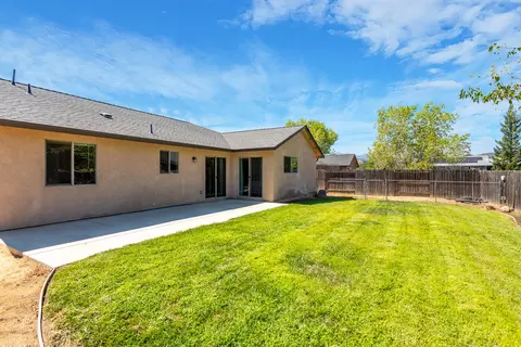 16878 Santa Barbara Dr, Redding, CA 96003 photo 20