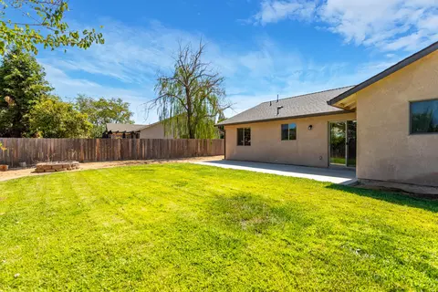 16878 Santa Barbara Dr, Redding, CA 96003 photo 19