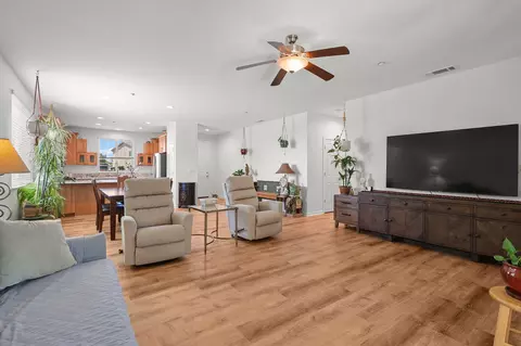3873 Palm Springs Dr, Redding, CA 96002 photo 12