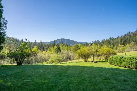 Exterior - 6790 Rush Creek Rd, Lewiston, CA 96052 photo 23 of 36