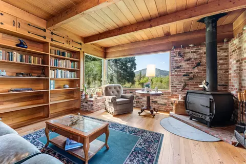 Living - 6790 Rush Creek Rd, Lewiston, CA 96052 photo 4 of 5