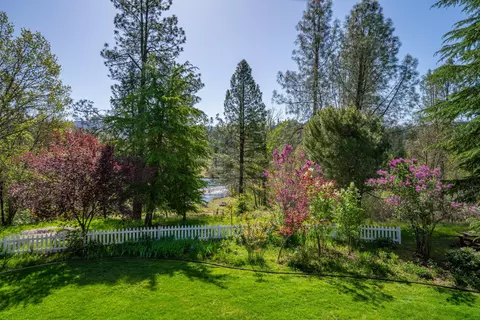 Exterior - 6790 Rush Creek Rd, Lewiston, CA 96052 photo 35 of 36