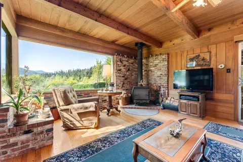 Living - 6790 Rush Creek Rd, Lewiston, CA 96052 photo 5 of 5