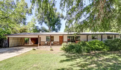 2520 Star Dr, Redding, CA 96001