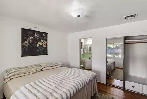 Bedroom - 2520 Star Dr, Redding, CA 96001 photo 2 of 9