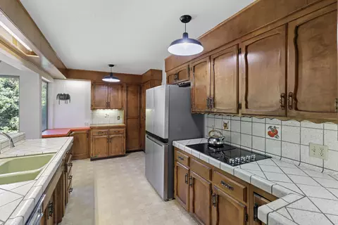 Kitchen - 2520 Star Dr, Redding, CA 96001 photo 2 of 6