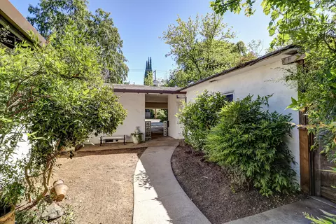 Exterior - 2520 Star Dr, Redding, CA 96001 photo 4 of 19
