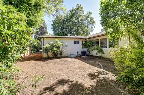 Exterior - 2520 Star Dr, Redding, CA 96001 photo 15 of 19