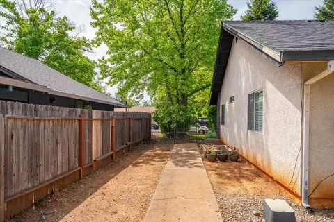 4689 Fiddleneck Dr, Redding, CA 96002 photo 17