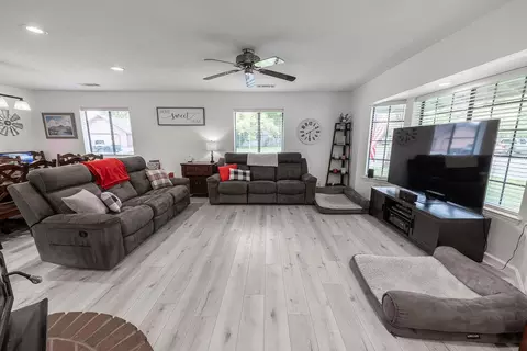 5729 Old Barn Way, Redding, CA 96001 photo 23