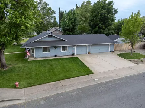 5729 Old Barn Way, Redding, CA 96001 photo 7