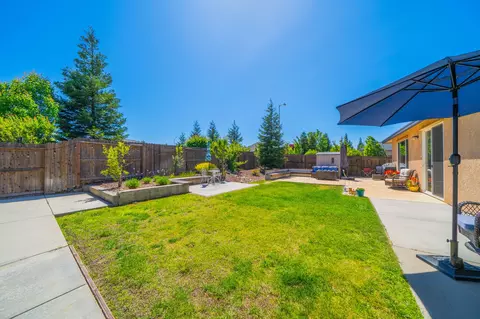 Exterior - 701 Rogue River Way, Redding, CA 96003 photo 2 of 3
