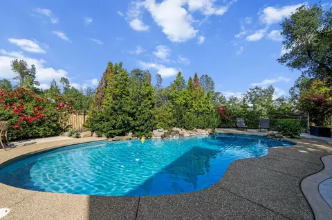 Exterior - 8221 Kramer Ct, Redding, CA 96001 photo 9 of 24