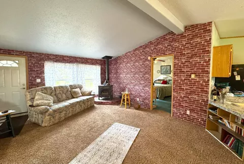 550-750 Day Rd, Mcarthur, CA 96056 photo 16