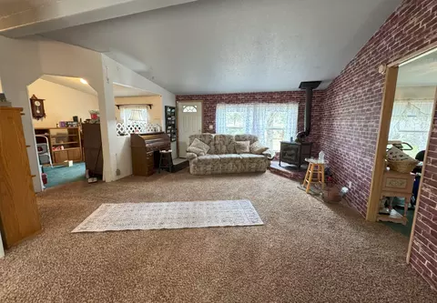 550-750 Day Rd, Mcarthur, CA 96056 photo 8