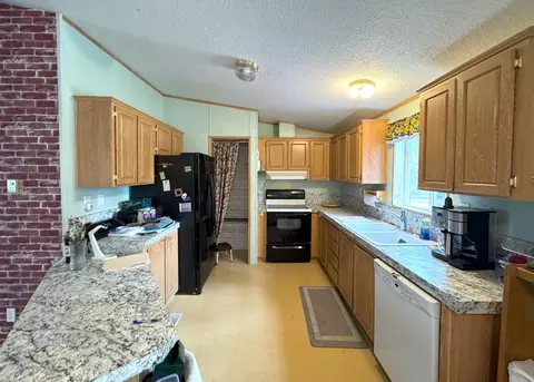550-750 Day Rd, Mcarthur, CA 96056 photo 12