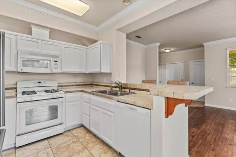 2103 Tuscany Way, Redding, CA 96003 photo 12