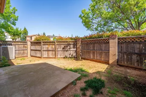 2103 Tuscany Way, Redding, CA 96003 photo 41