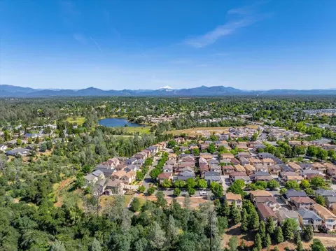 2103 Tuscany Way, Redding, CA 96003 photo 51