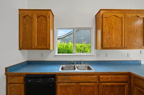 14556 Ryan Ln, Red Bluff, CA 96080 photo 8