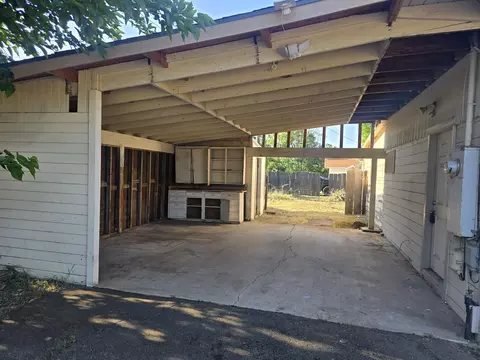 5425 Midway Dr, Redding, CA 96003 photo 3