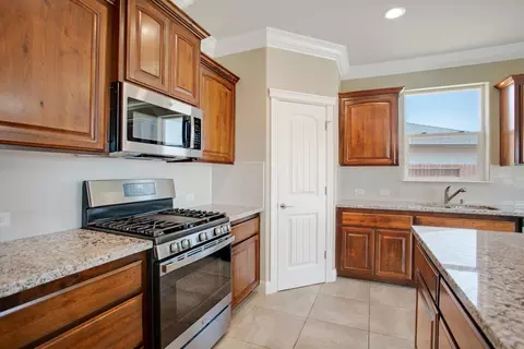 2876 Calaveras Ct, Redding, CA 96002 photo 16