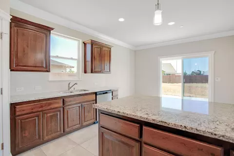 2876 Calaveras Ct, Redding, CA 96002 photo 17