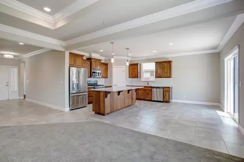 2876 Calaveras Ct, Redding, CA 96002 photo 12