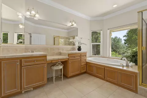 14235 Noble Oaks Dr, Red Bluff, CA 96080 photo 22