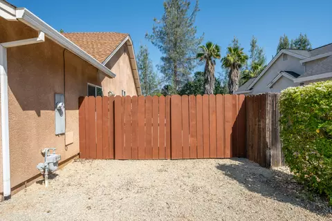 4551 Nantucket Dr, Redding, CA 96001 photo 42