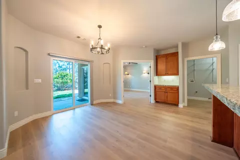 4551 Nantucket Dr, Redding, CA 96001 photo 16