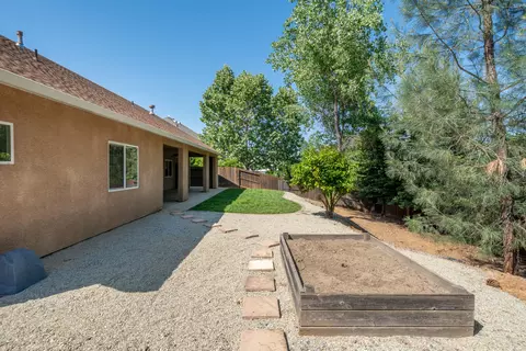 4551 Nantucket Dr, Redding, CA 96001 photo 38
