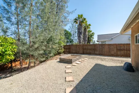 4551 Nantucket Dr, Redding, CA 96001 photo 37