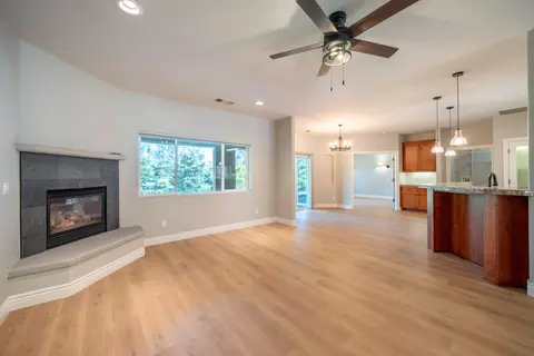 4551 Nantucket Dr, Redding, CA 96001 photo 15