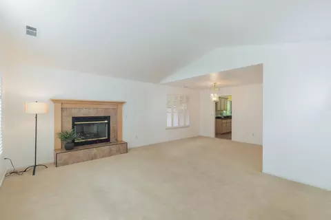Living - 2312 Windwood Ct, Redding, CA 96002 photo 2 of 6