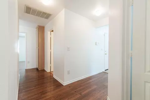 Entry Way - 2312 Windwood Ct, Redding, CA 96002 photo 3 of 3