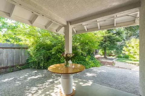 Exterior - 2312 Windwood Ct, Redding, CA 96002 photo 9 of 27
