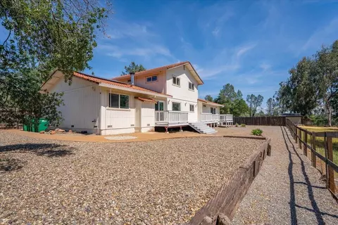 Exterior - 7167 Sylvan Ln, Anderson, CA 96007 photo 8 of 24