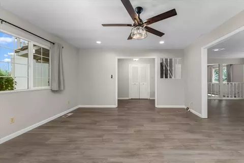 Living - 7167 Sylvan Ln, Anderson, CA 96007 photo 6 of 11