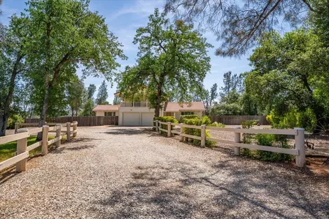 Exterior - 7167 Sylvan Ln, Anderson, CA 96007 photo 23 of 24